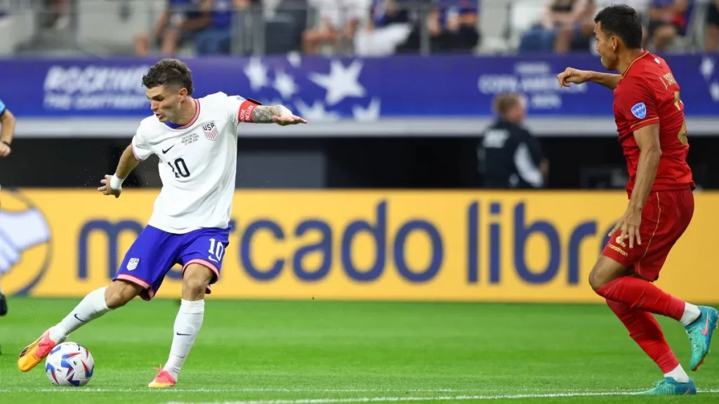 Estados Unidos derrota 2-0 a Bolivia en la Copa América