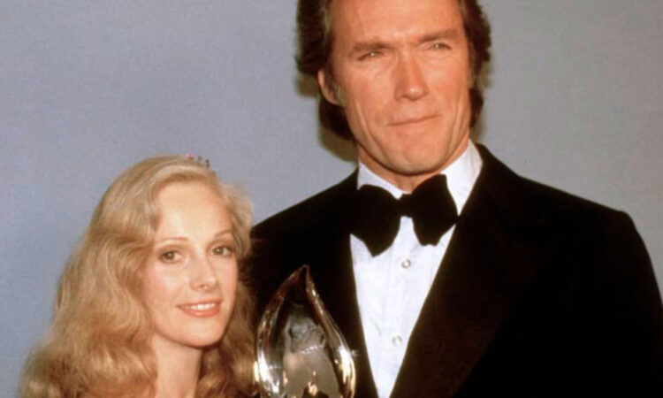 Fallece Christina Sandera, pareja de Clint Eastwood