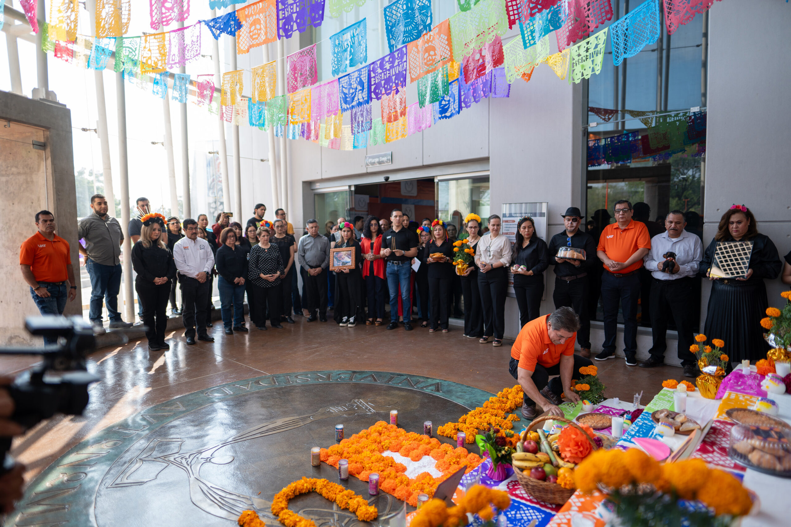 Fomenta la UAT tradiciones del Día de Muertos