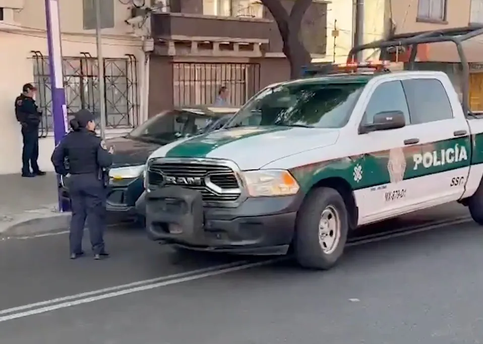 Matan a secretaria particular de Clara Brugada y a un asesor en la colonia Moderna de CDMX