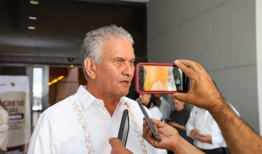 Exhorta Salud a la población a vacunarse y completar esquemas