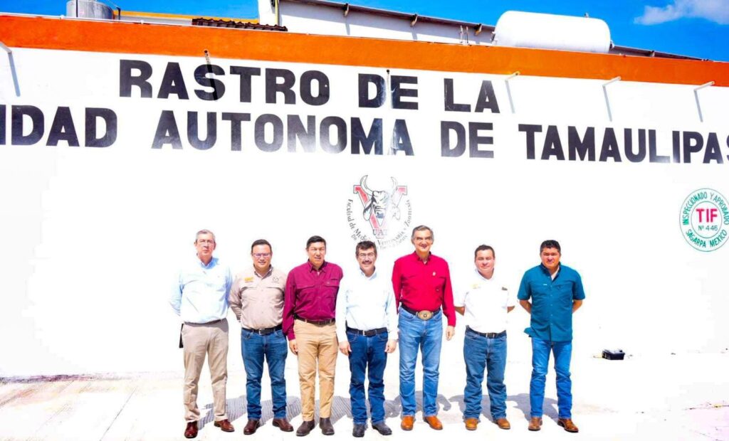 Constató el gobernador modernización del rastro de la UAT