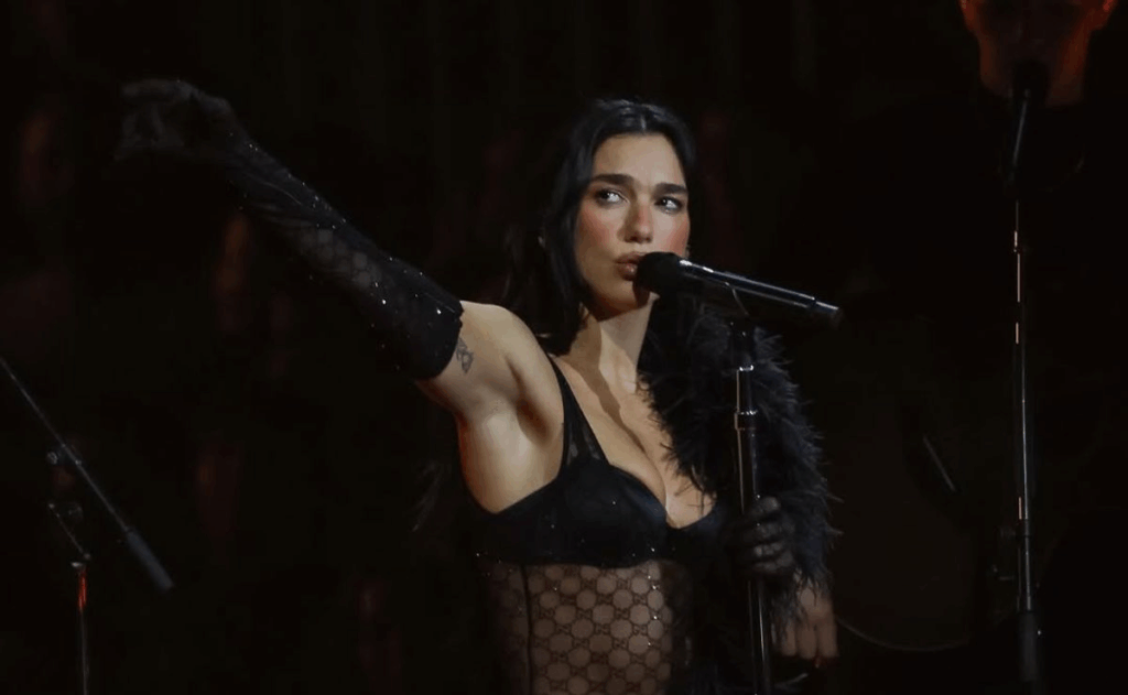 Conciertos de Dua Lipa disparan 97% la búsqueda de alojamiento en CDMX