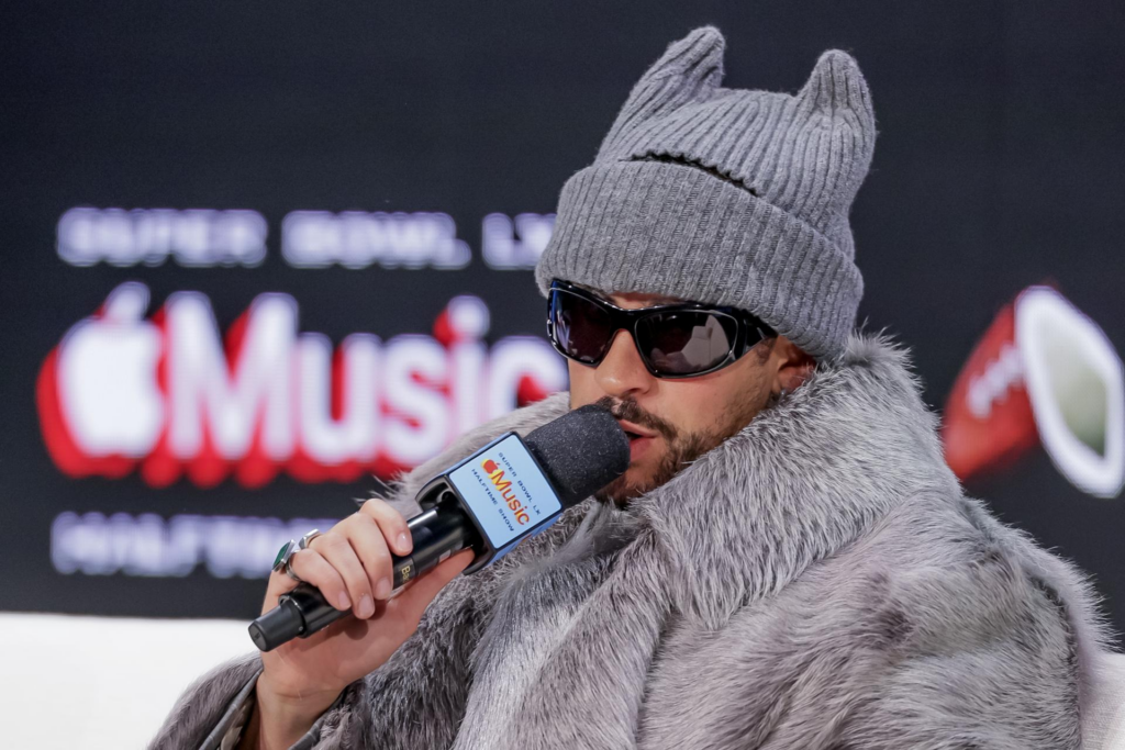 El sapo concho de Bad Bunny emerge como cartel de protesta anti-ICE antes del Super Bowl