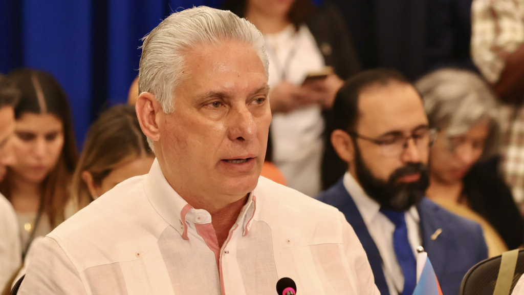 Cuba “no agrede ni amenaza”, pero se defiende ante la “agresión terrorista”: Díaz-Canel