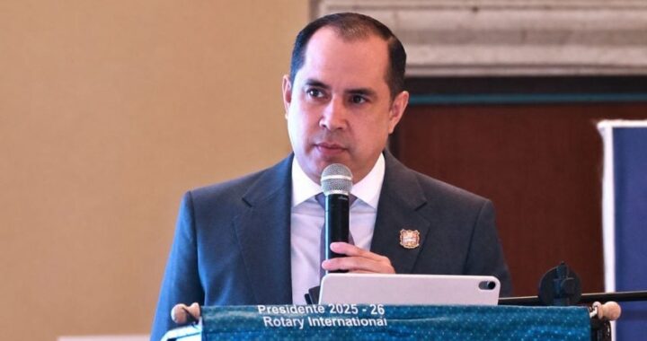 Participa secretario de Finanzas en encuentro rotario y destaca saneamiento financiero de Tamaulipas